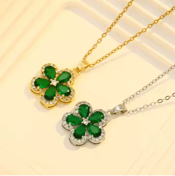 Emerald Zircon Flower Pendant Set